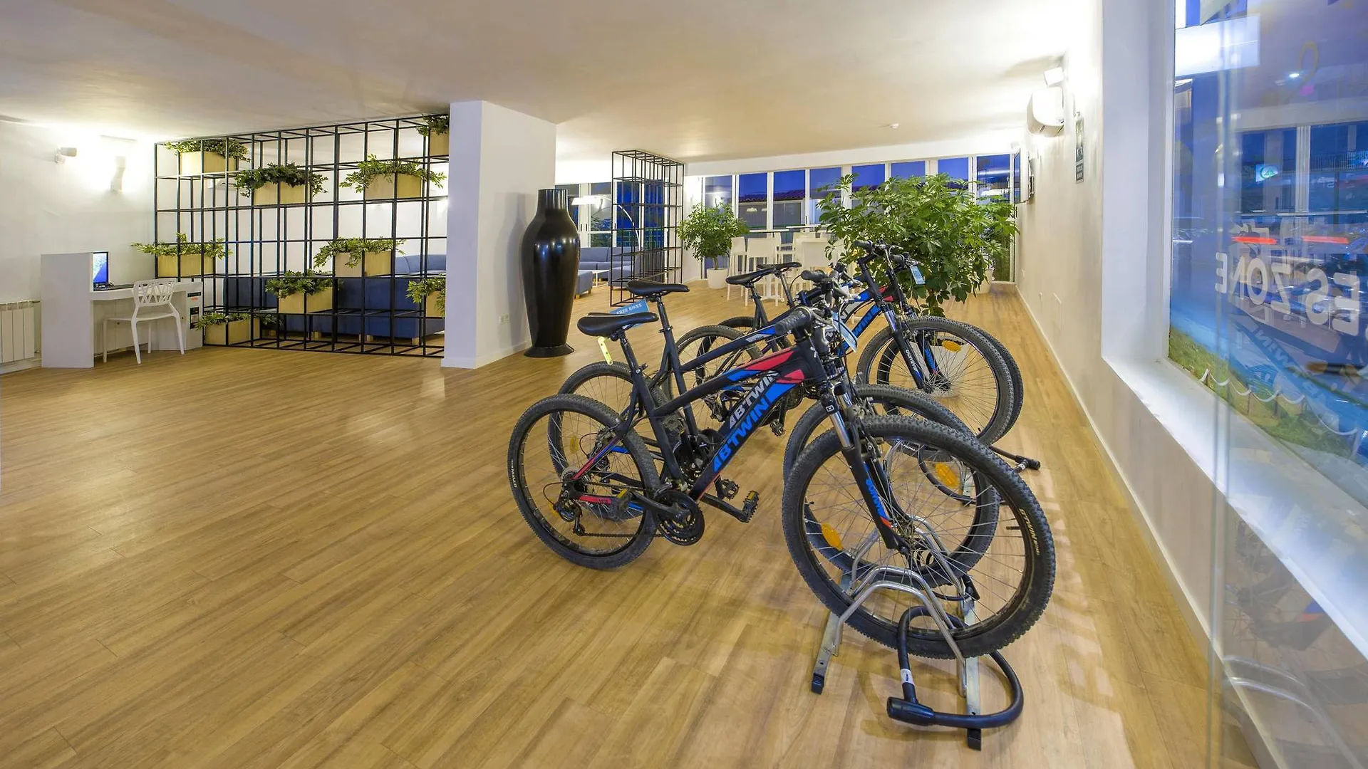 Hotel Vibra Maritimo Ibiza stad